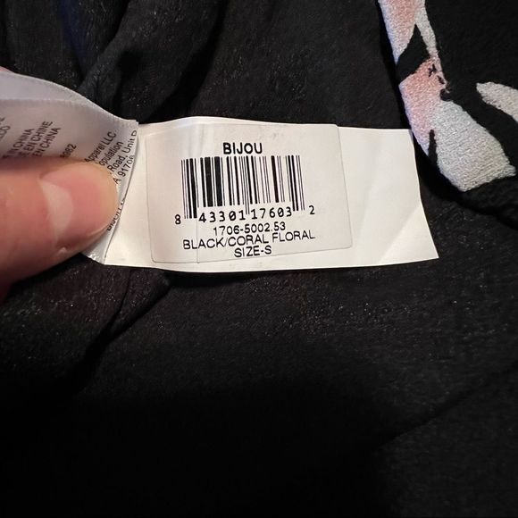 Dress the Population Bijou Floral Plunge Dress - Picture 10 of 13